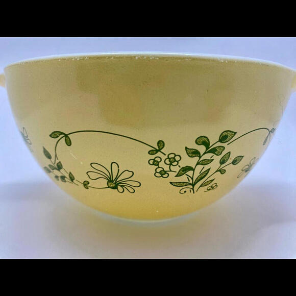 Small Shenandoah Pyrex Bowl - Picture 2 of 5